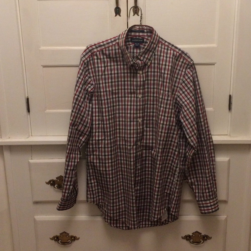 NEW Men's no iron plaid shirt